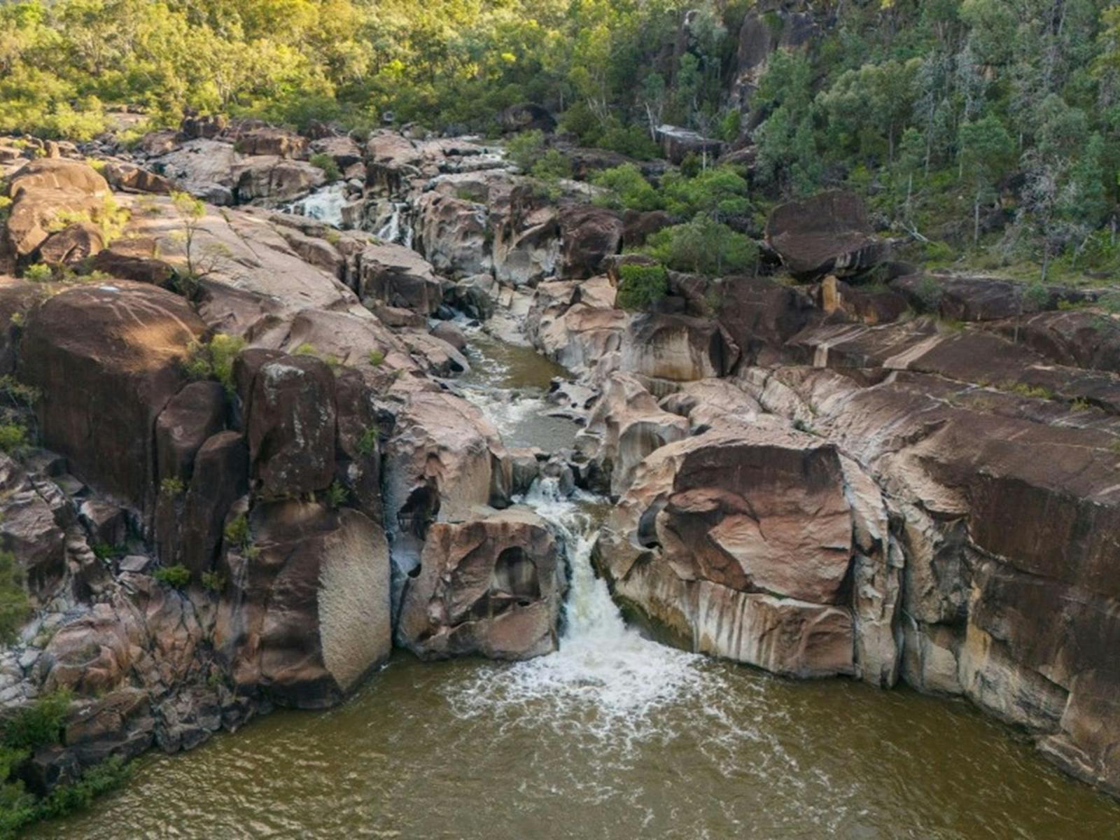 Place image